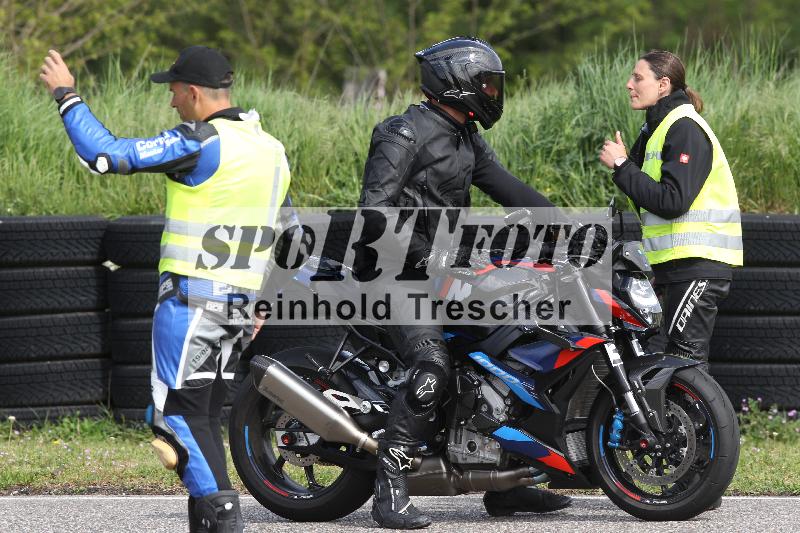 Archiv-2025/10 23.04.2025 Cornu Master School ADR/gruen-vert/35